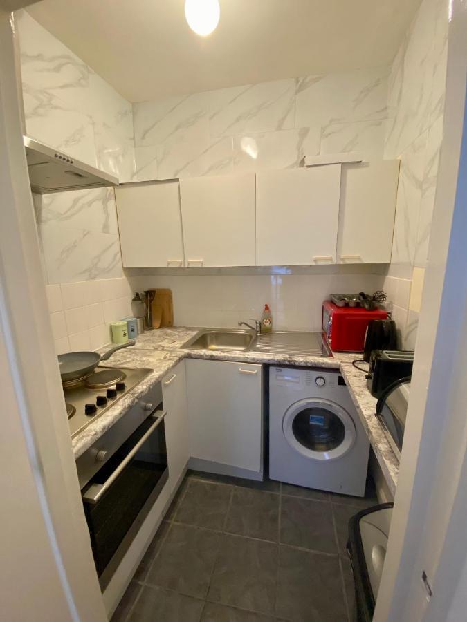 Miles Building Apartment Лондон Екстериор снимка