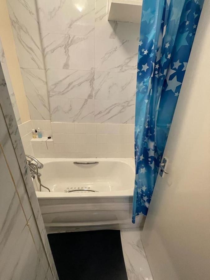 Miles Building Apartment Лондон Екстериор снимка